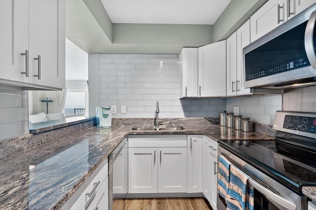 2860 OCEAN SHORE BOULEVARD 2060, Ormond Beach, FL 32176