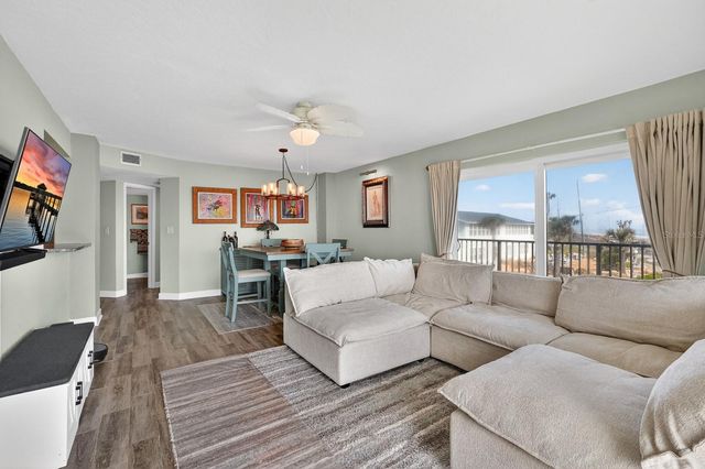 2860 OCEAN SHORE BOULEVARD 2060, Ormond Beach, FL 32176