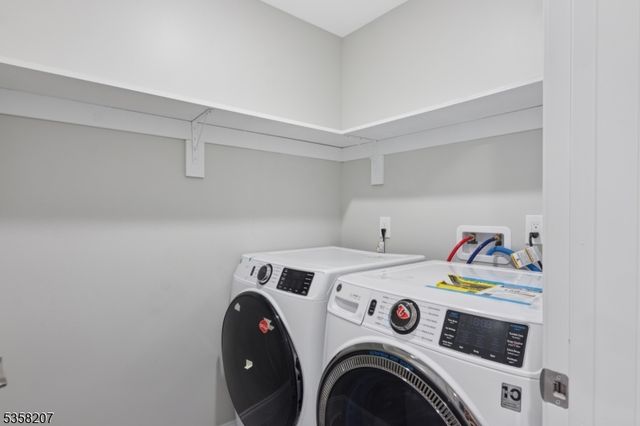 53 Marcy Ave, East Orange City, NJ 07017