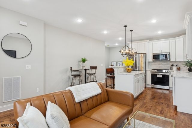 53 Marcy Ave, East Orange City, NJ 07017