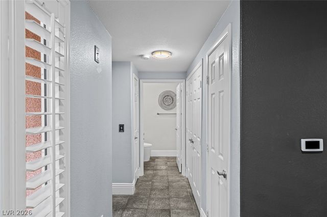 10525 Autumn Pine Avenue 105, Las Vegas, NV 89144