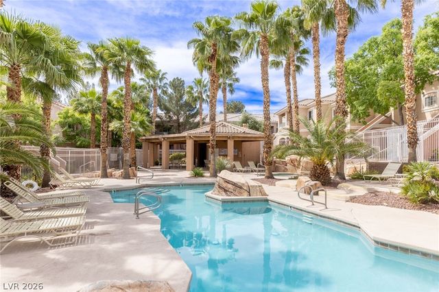 10525 Autumn Pine Avenue 105, Las Vegas, NV 89144