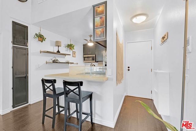 4633 Ben Avenue 4, Valley Village, CA 91607