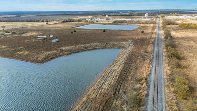 1656 Highway 380, Greenville, TX 75401