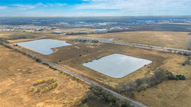 1656 Highway 380, Greenville, TX 75401