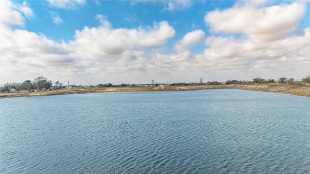 1656 Highway 380, Greenville, TX 75401