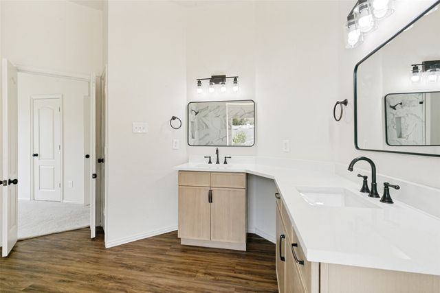 331 Lakeside Drive, Shady Shores, TX 76208