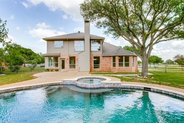 331 Lakeside Drive, Shady Shores, TX 76208