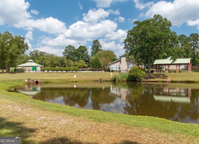 196 Olmstead Court, Fayetteville, GA 30215