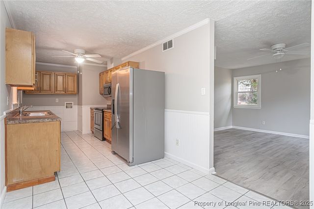 3656 Metric Drive, Hope Mills, NC 28348