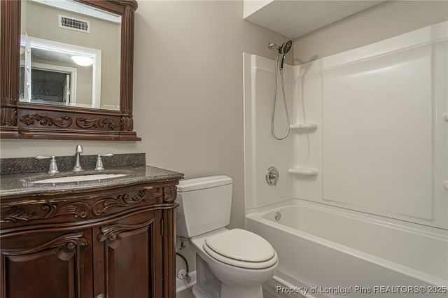 3656 Metric Drive, Hope Mills, NC 28348