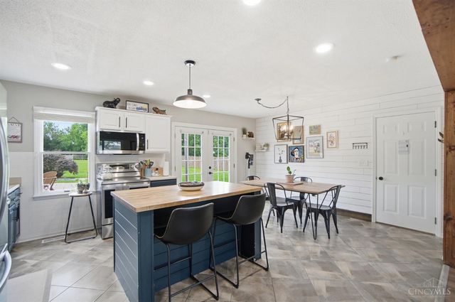 5956 Valleybrook Drive, Monroe, OH 45044
