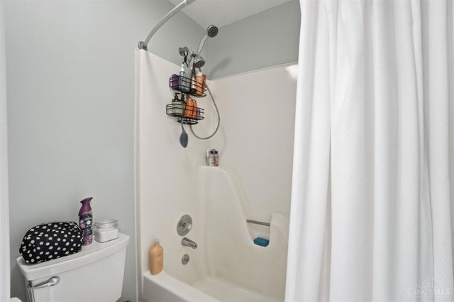 5956 Valleybrook Drive, Monroe, OH 45044
