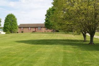 4143 Viola Rd, Mcminnville, TN 37110