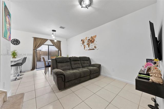 11871 SW 247th Ter, Homestead, FL 33032