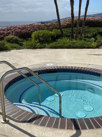 3200 La Rotonda 613, Rancho Palos Verdes, CA 90275