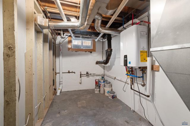 2012 MONTE VISTA DR, Rapid City, SD 57702