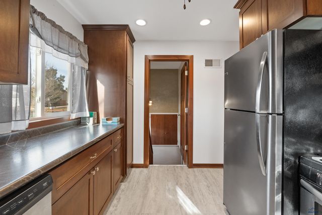 2012 MONTE VISTA DR, Rapid City, SD 57702