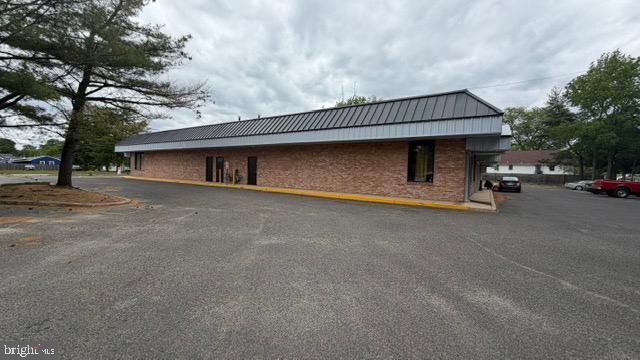 113 WHITE HORSE RD W, Voorhees, NJ 08043