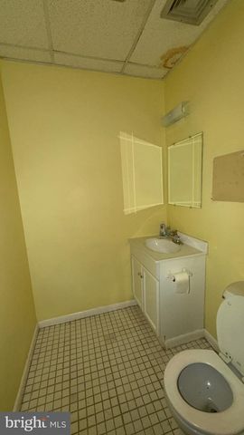 113 WHITE HORSE RD W, Voorhees, NJ 08043