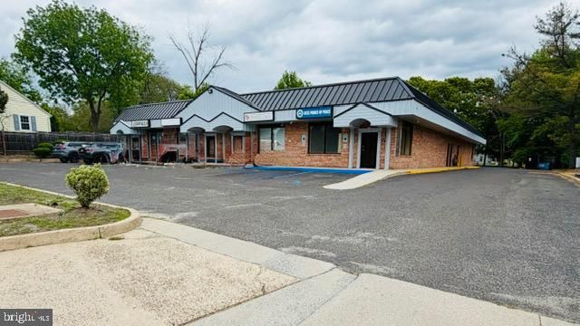 113 WHITE HORSE RD W, Voorhees, NJ 08043