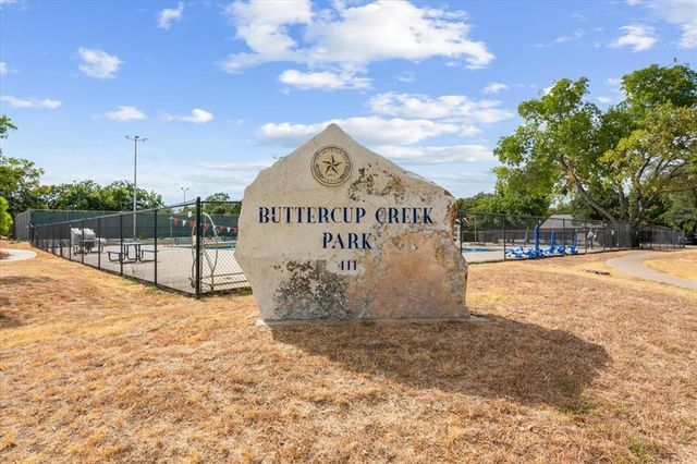 901 Oakcrest CIR, Cedar Park, TX 78613