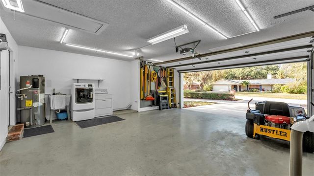 6320 FERN LANE, Lakeland, FL 33813