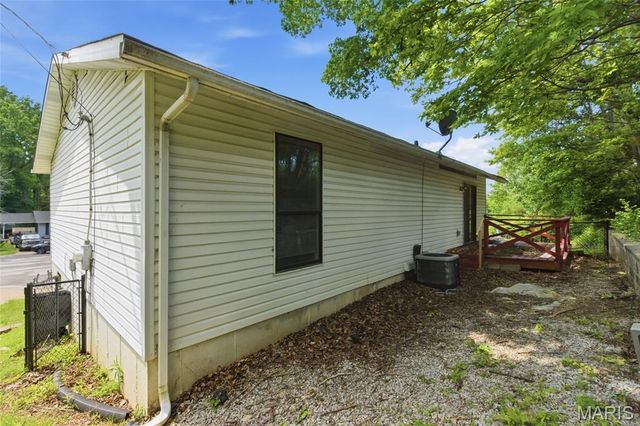 10607 Saint Michaels Terrace Court, St Ann, MO 63074