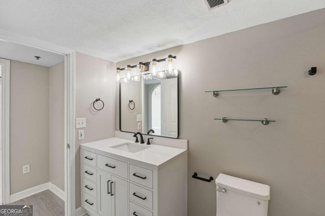 2870 Pharr Court South NW 2506, Atlanta, GA 30305