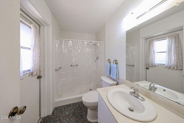 4335 W MESCAL Street, Glendale, AZ 85304