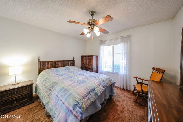 4335 W MESCAL Street, Glendale, AZ 85304