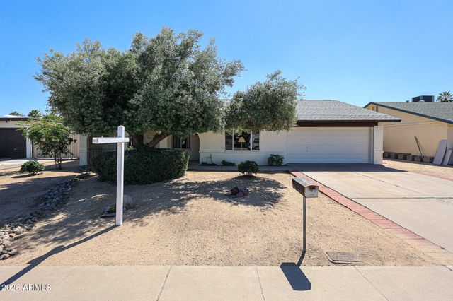 4335 W MESCAL Street, Glendale, AZ 85304