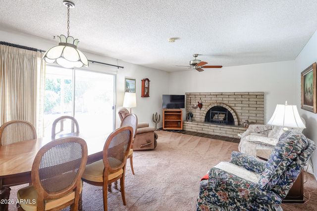 4335 W MESCAL Street, Glendale, AZ 85304