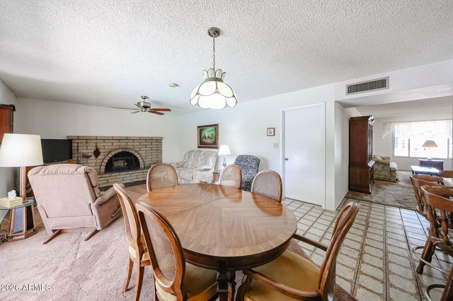 4335 W MESCAL Street, Glendale, AZ 85304