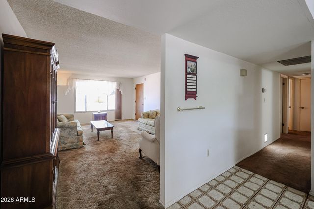 4335 W MESCAL Street, Glendale, AZ 85304