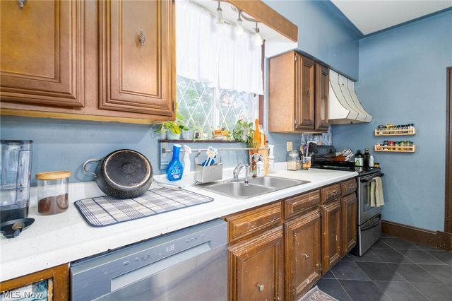 1132 Wellesley Avenue, Steubenville, OH 43952