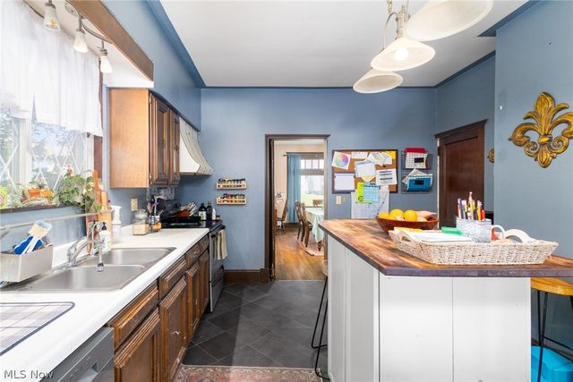 1132 Wellesley Avenue, Steubenville, OH 43952