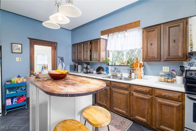 1132 Wellesley Avenue, Steubenville, OH 43952