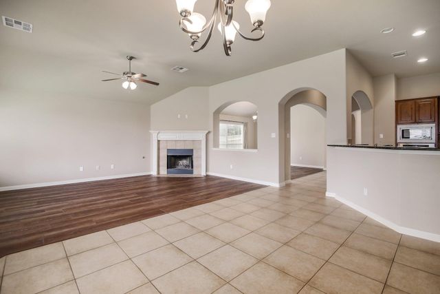 1003 Suffolk CT, Cedar Park, TX 78613