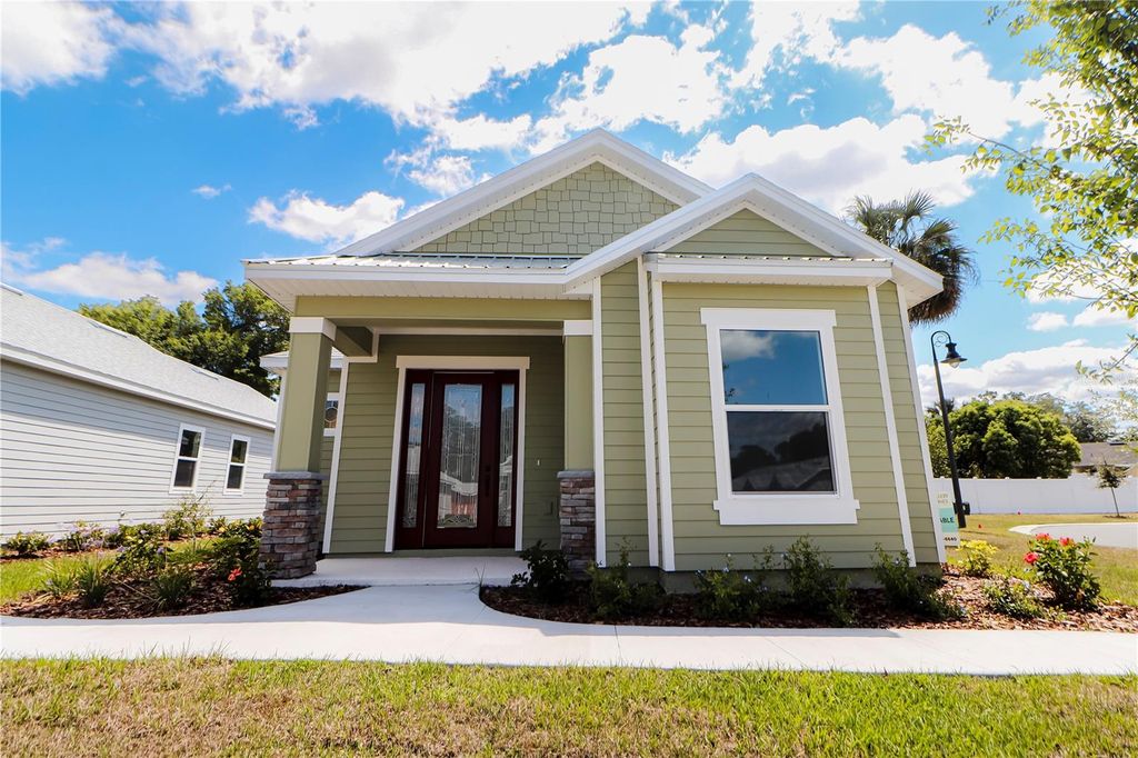 927 AZALEA WALK CIRCLE, Deland, FL 32724