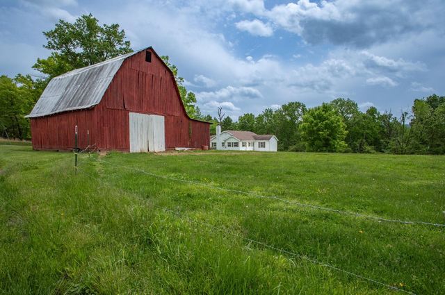 2738 Ky-1258, Monticello, KY 42633