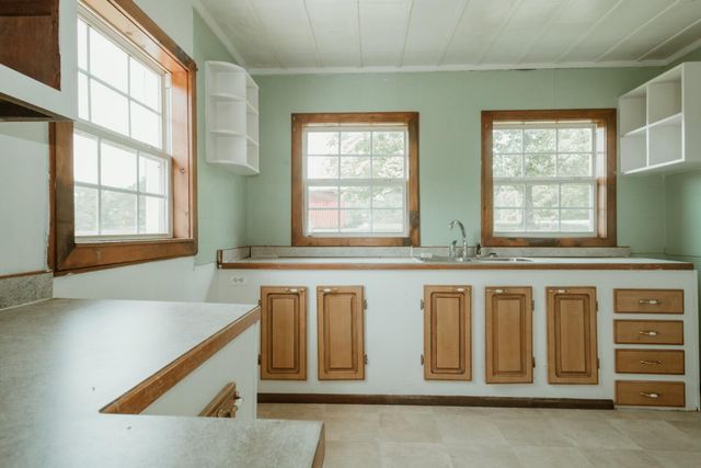 2738 Ky-1258, Monticello, KY 42633