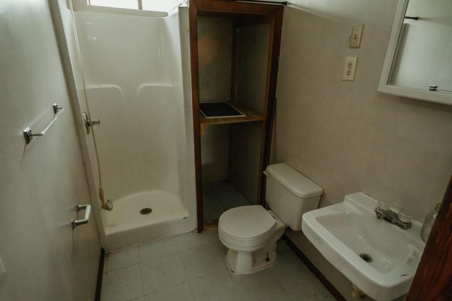 2738 Ky-1258, Monticello, KY 42633