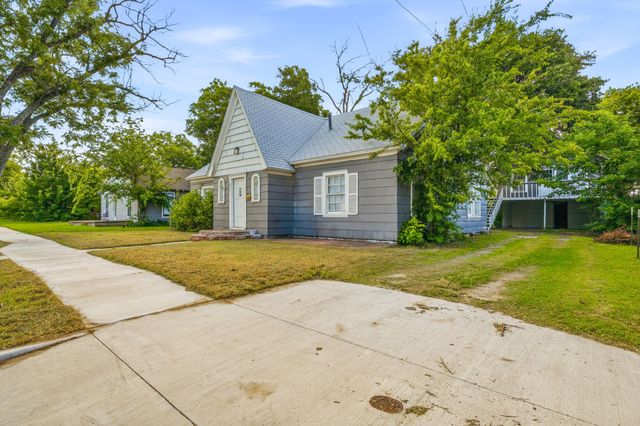 835 W Long Street, Stephenville, TX 76401