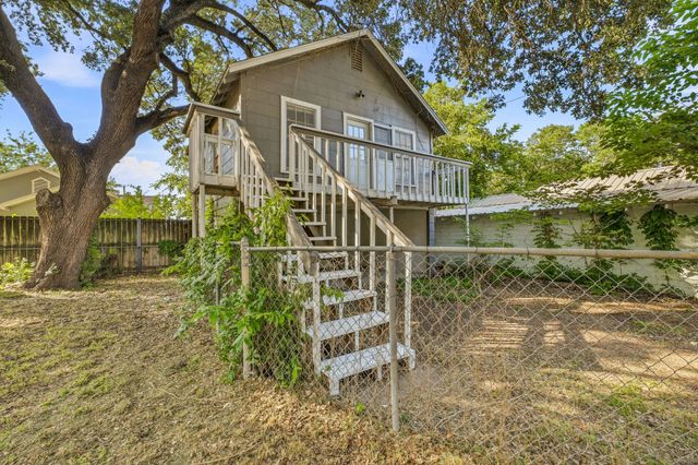 835 W Long Street, Stephenville, TX 76401
