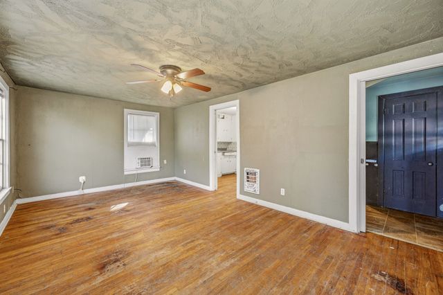 835 W Long Street, Stephenville, TX 76401