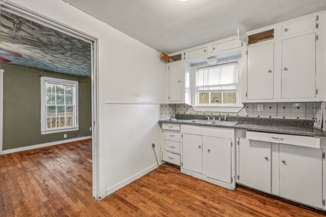 835 W Long Street, Stephenville, TX 76401
