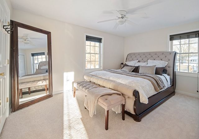 99 Washington St, Abington, MA 02351