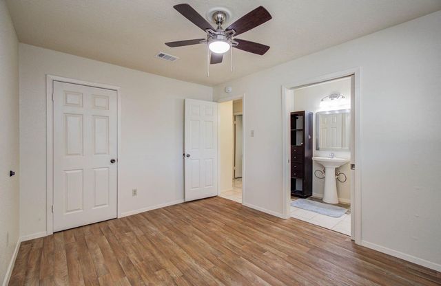 7902 White Swan Drive, Humble, TX 77396