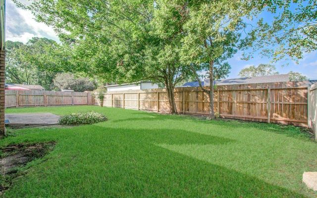 7902 White Swan Drive, Humble, TX 77396